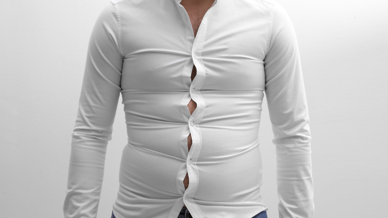 1. Choose clothes that follow your shape