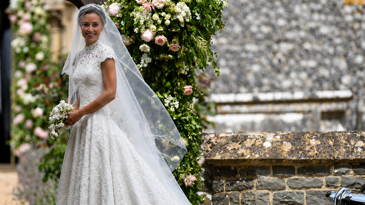 6. Pippa Middleton’s Giles Deacon creation
