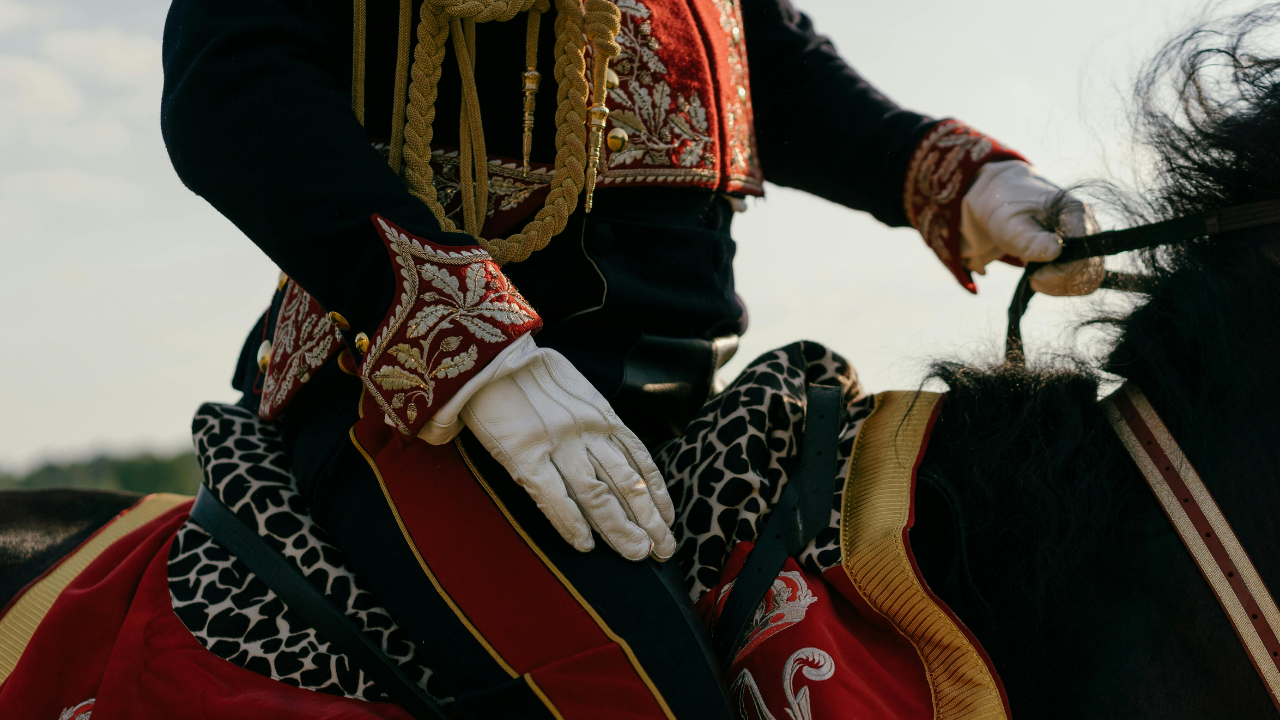 8. Gloves for hygiene and tradition