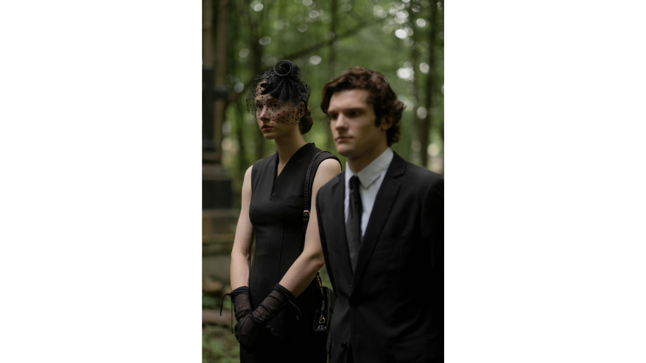 6. Black outfits are kept for mourning