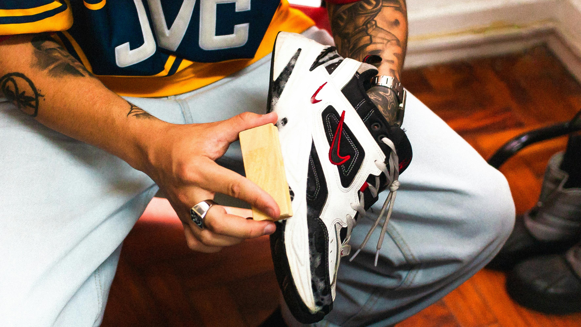 8. Keep your shoes clean and well cared for
