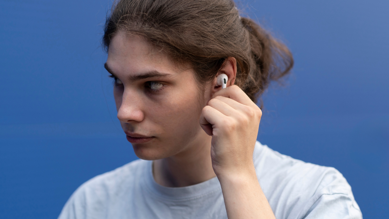13. Basic earbuds instead of proper headphones