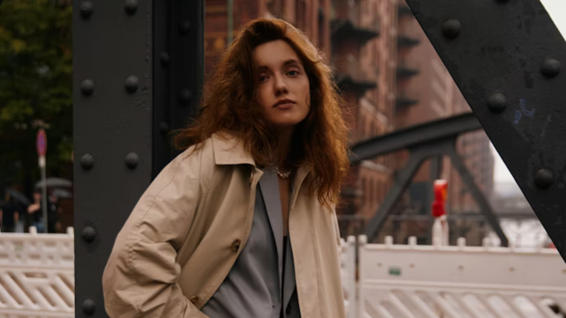 7. Wear well-structured outerwear