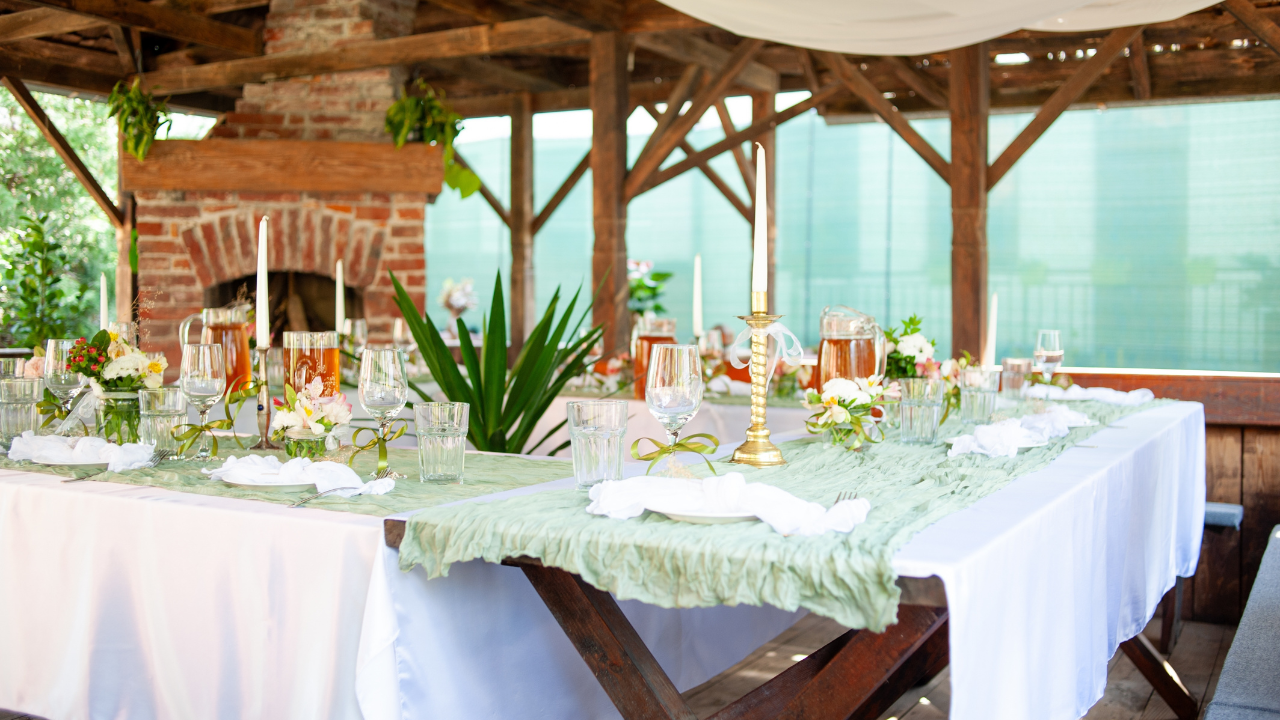 14. Simple outdoor ceremonies
