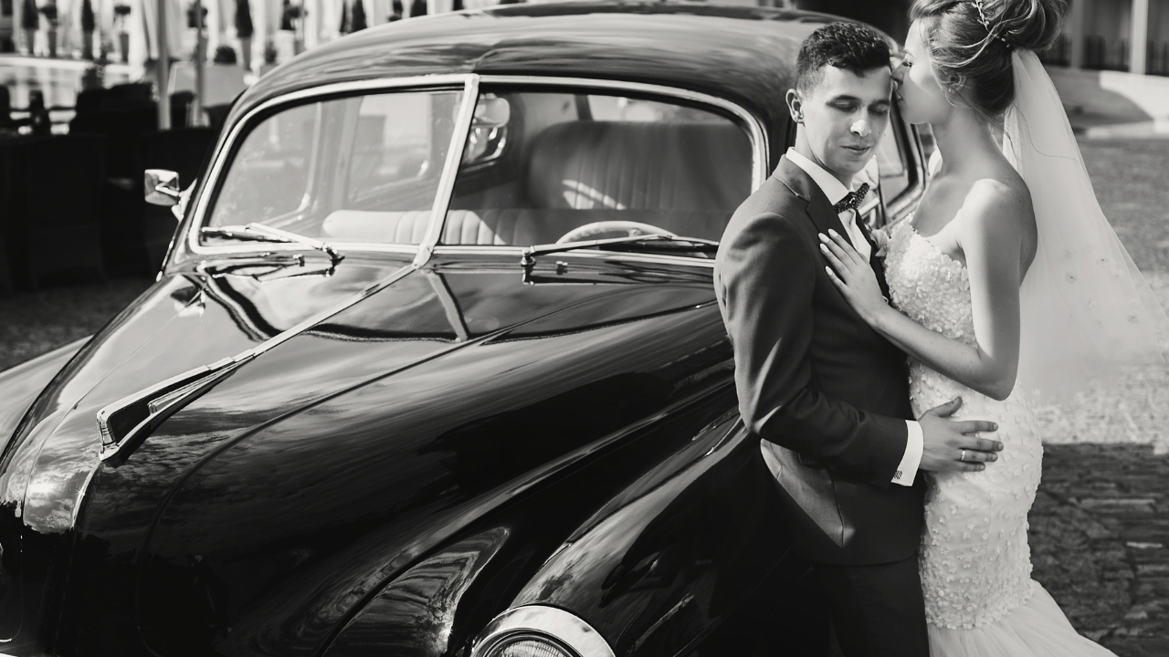 15. Vintage getaway cars