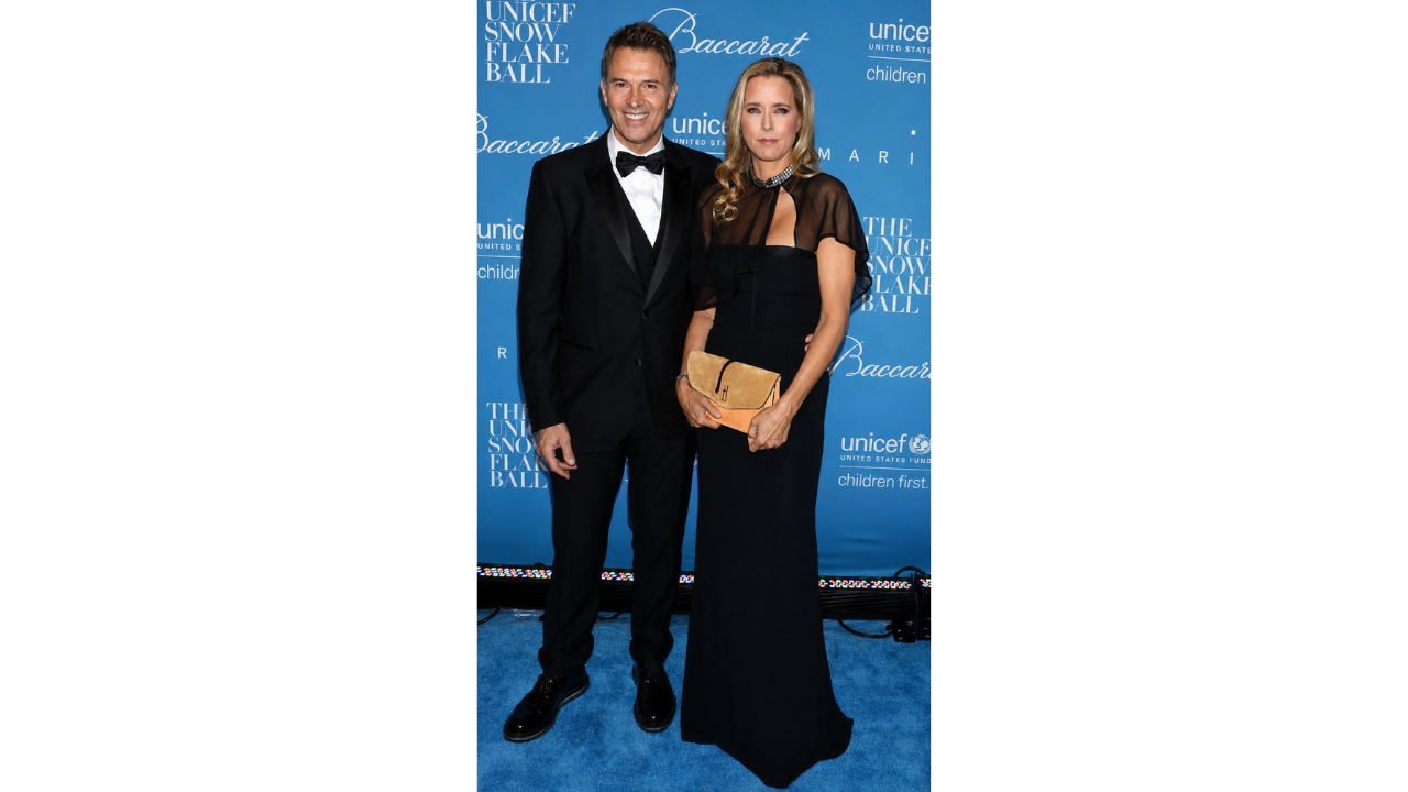 13. Téa Leoni and Tim Daly