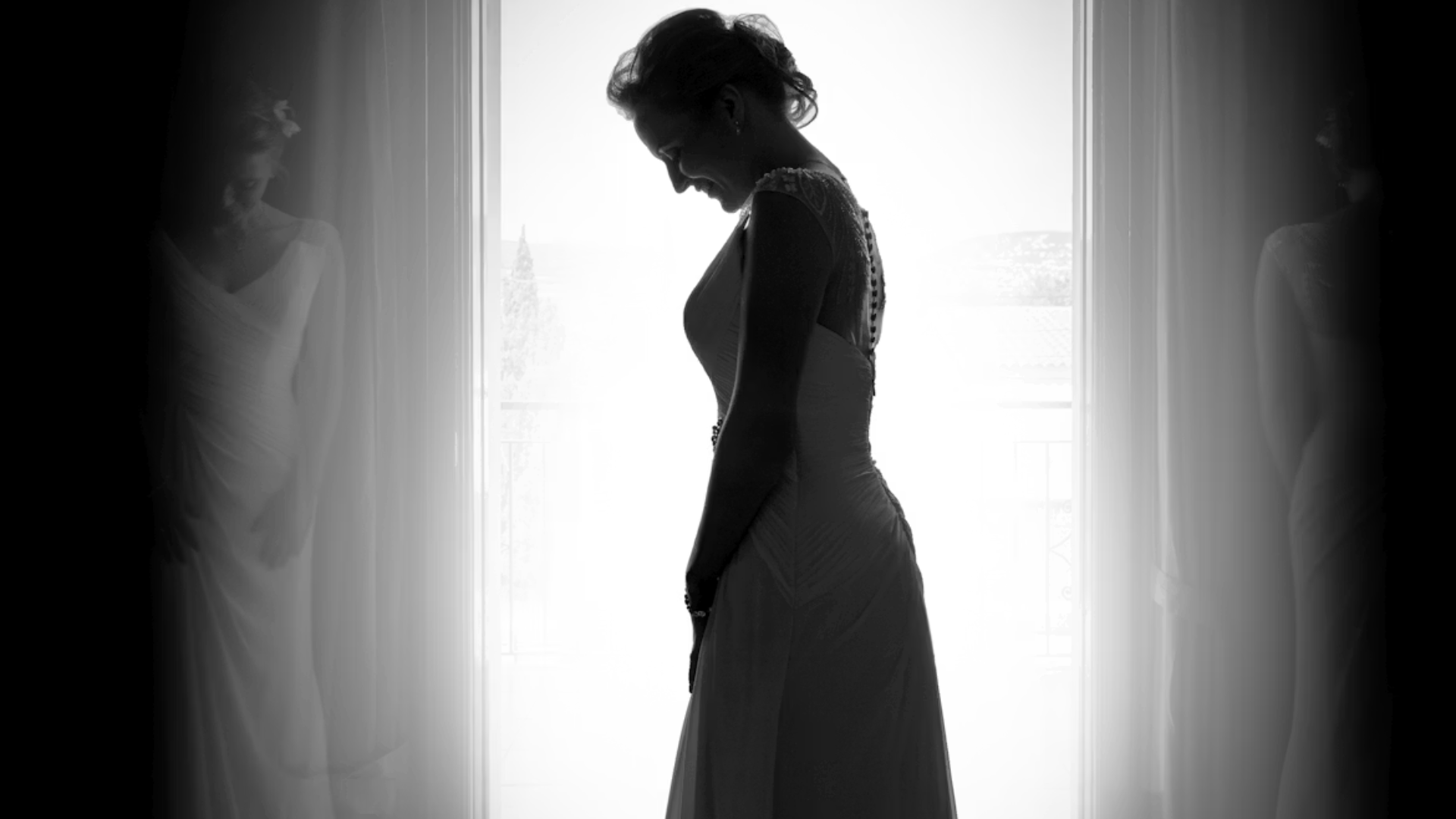 2. Clean silhouettes are replacing dramatic bridal volume