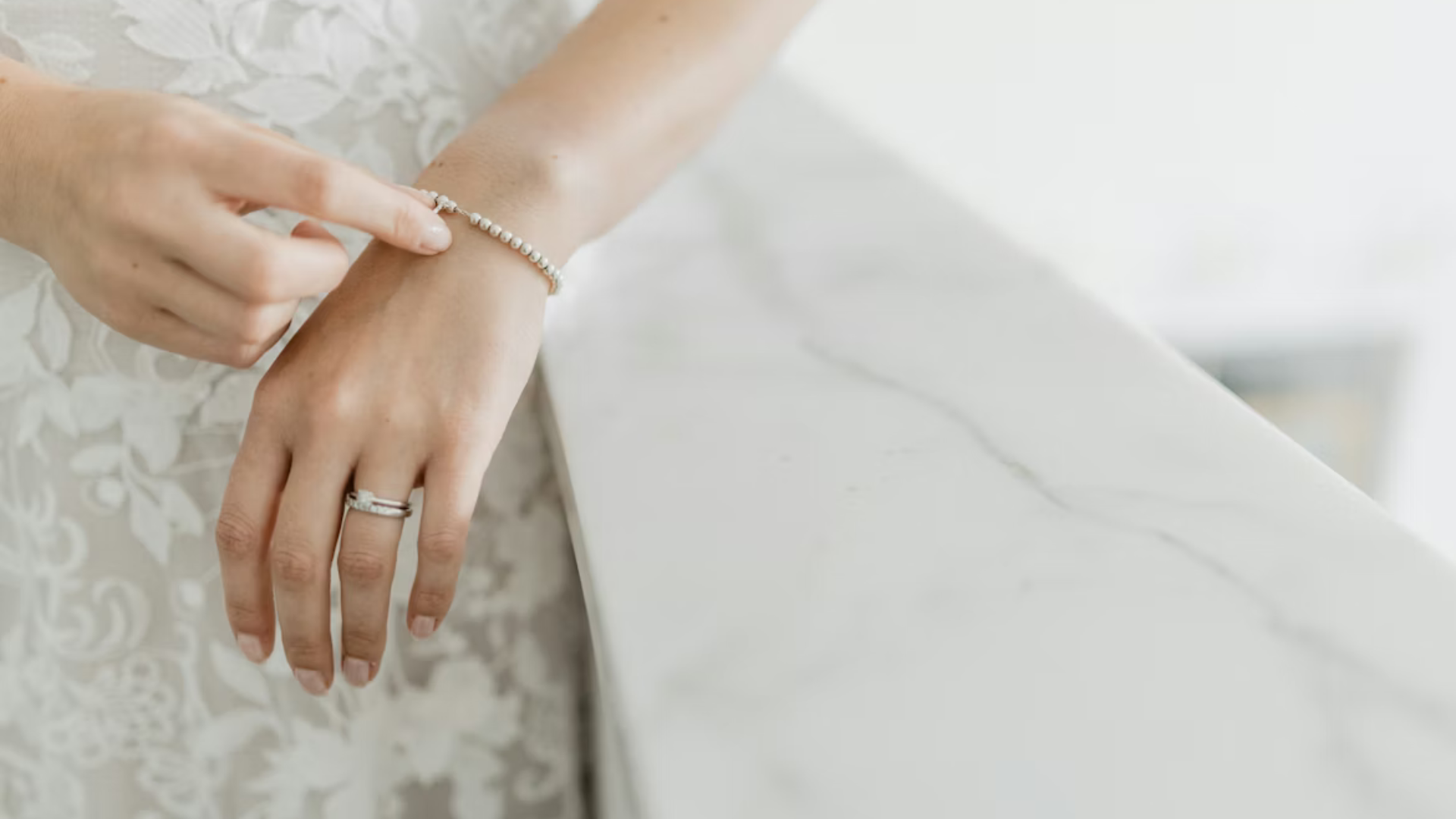 17. Accessories are becoming minimal and intentional