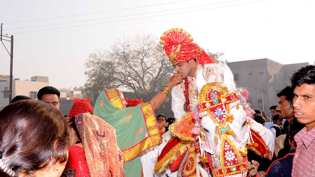 11. The groom’s ceremonial arrival