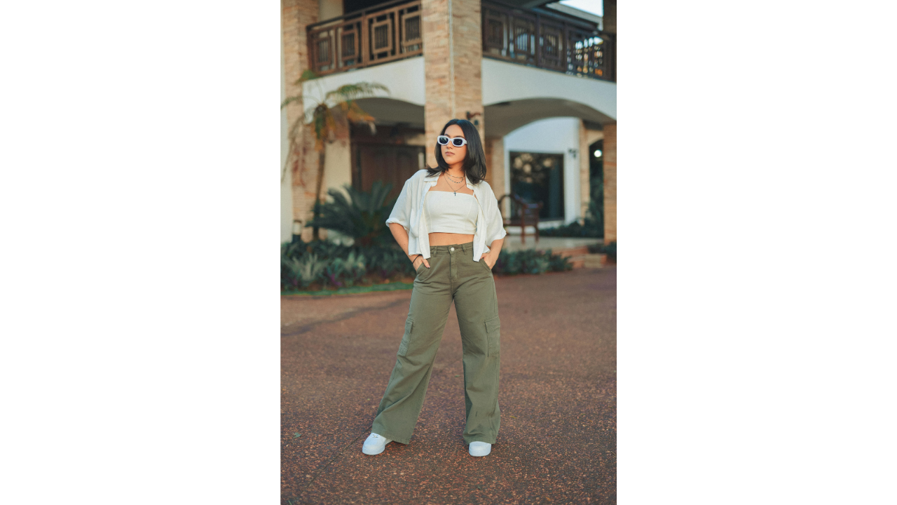 6. Balloon-style trousers