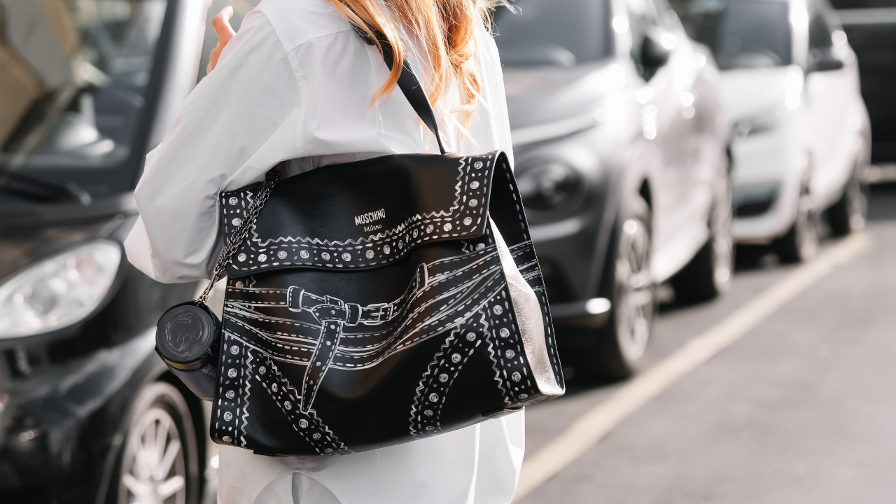 7. Cuyana Celestia shoulder bag