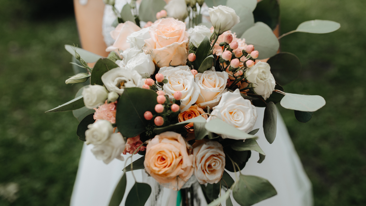 1. Wales: Myrtle in the bouquet